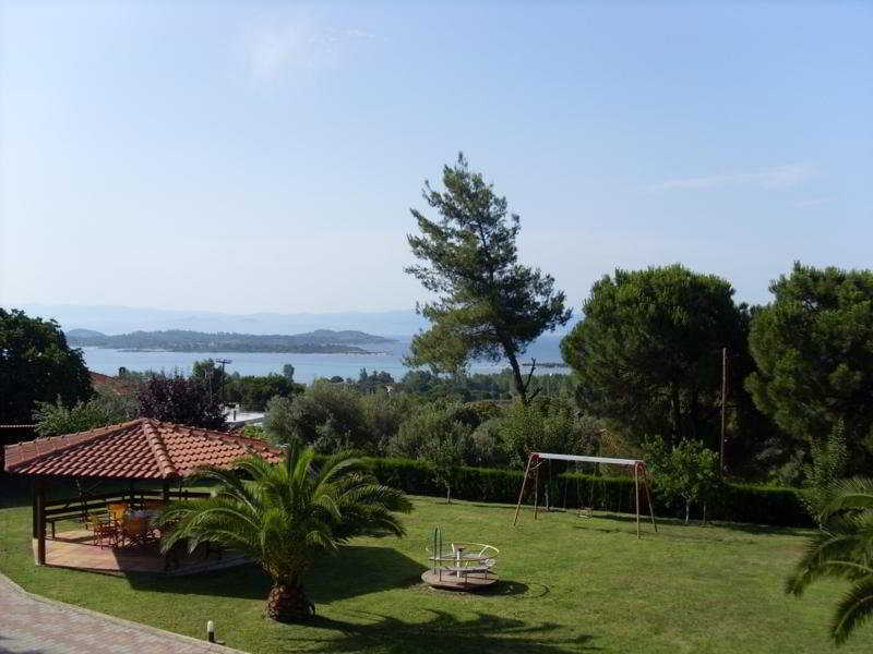 Elena Apartments Nikiti  Instalações foto
